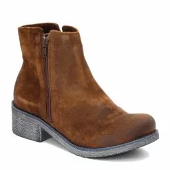 Women's Naot, Wander Boot